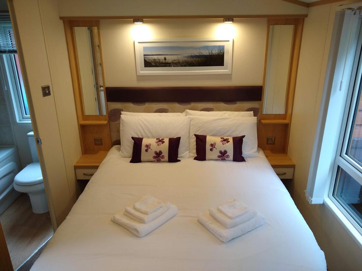 Lazy Days Lodge Glendevon Екстер'єр фото